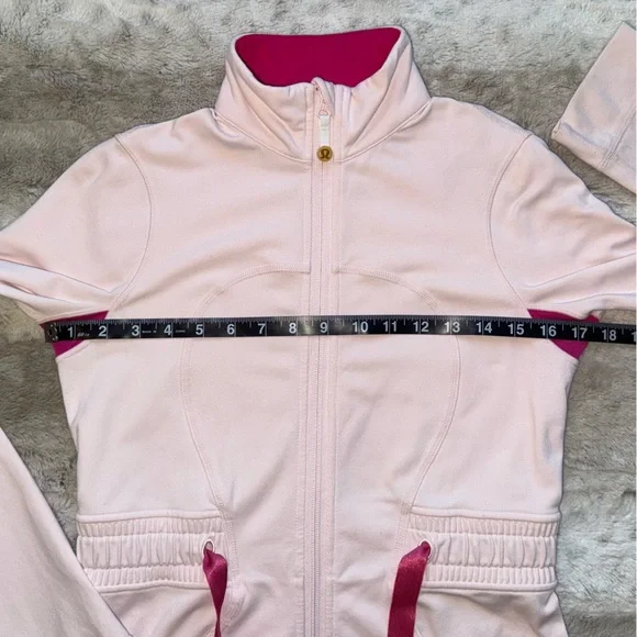 Lululemon RARE Yohari Cinched Waist Jacket Light pink Size 6 - Picture 10 of 11